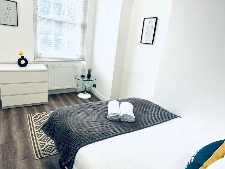 Luxury Flat Hyde Park Super Location For Tourists Apartment ลอนดอน ภายนอก รูปภาพ